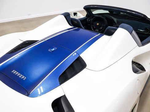 Used 2020 Ferrari 488 Pista Spider RWD image 86