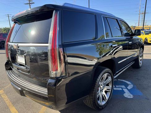 Used 2015 Cadillac Escalade Premium AWD/4WD image 5