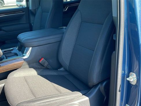 New 2026 GMC Sierra 1500 Elevation image 10