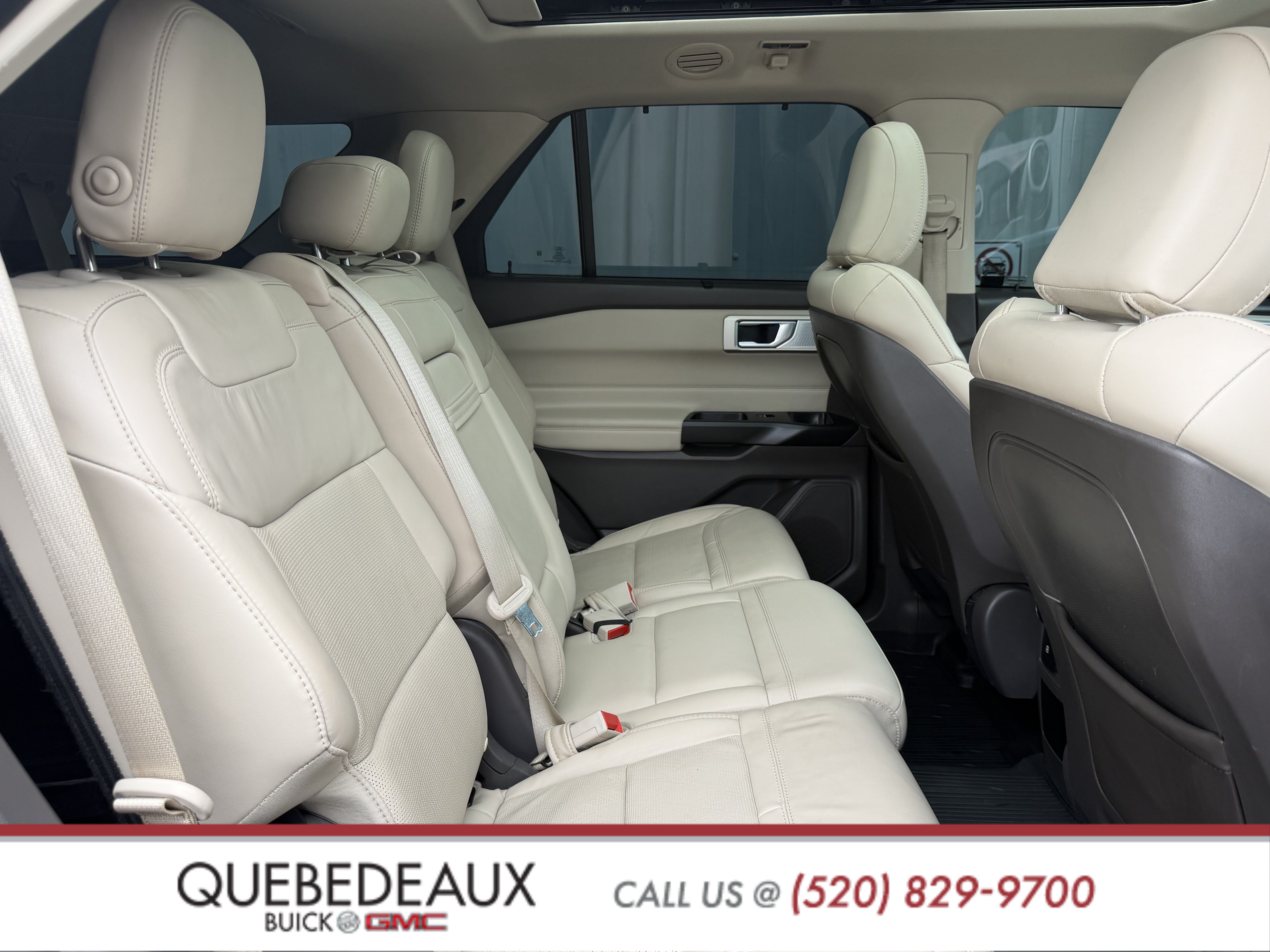 Used 2020 Ford Explorer Platinum w/ Premium Technology Package AWD/4WD image 14