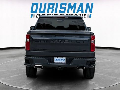 Used 2022 Chevrolet Silverado 1500 RST w/ LPO, Blackout Package AWD/4WD image 5
