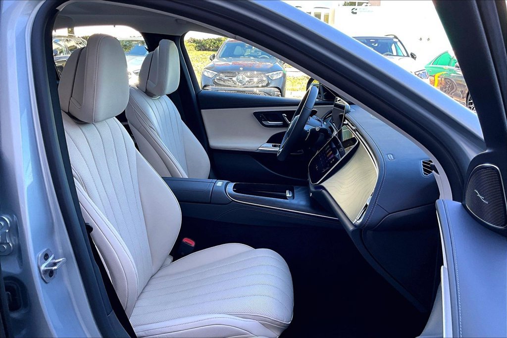 Used 2024 Mercedes-Benz E 450 4MATIC Sedan image 7
