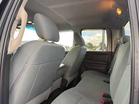 Used 2018 RAM 1500 Express w/ Express Value Package AWD/4WD image 22
