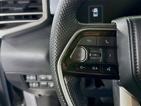 Used 2024 Toyota Tundra Platinum image 23