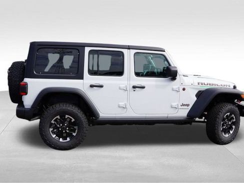 New 2025 Jeep Wrangler Unlimited Rubicon w/ Steel Bumper Group image 2