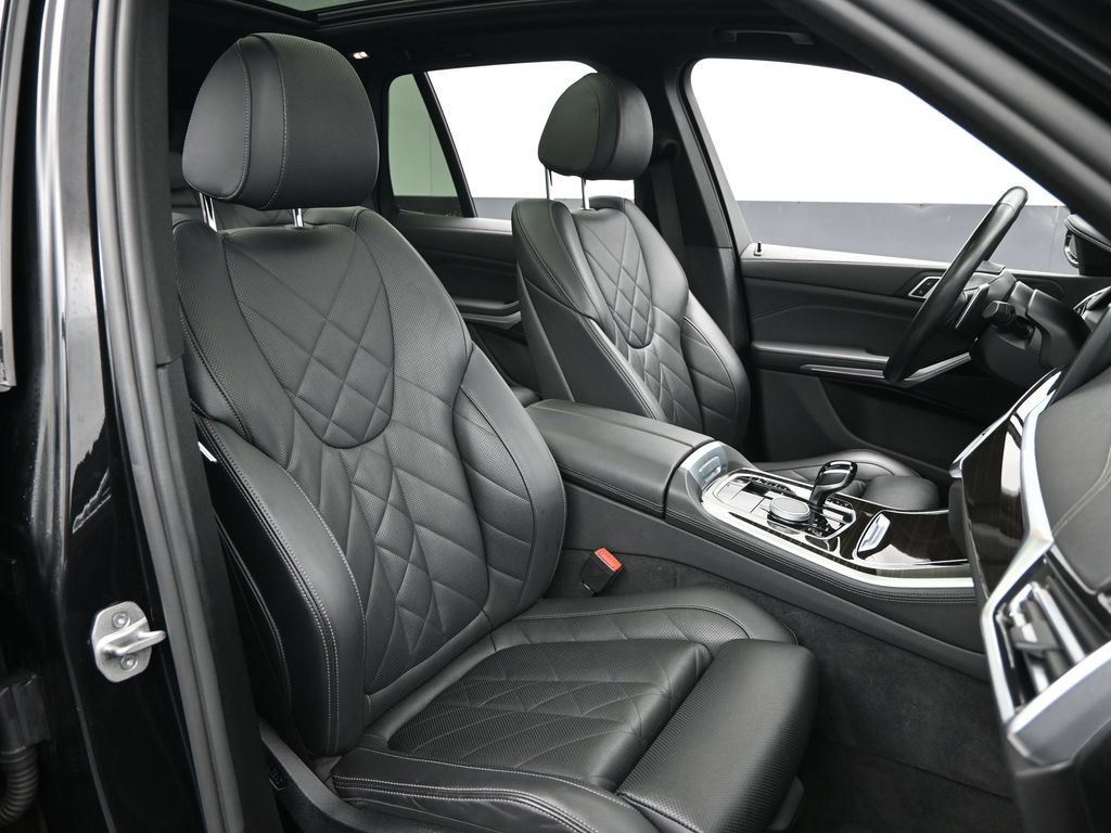 Used 2023 BMW X5 sDrive40i RWD image 23