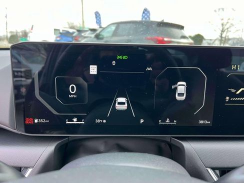 Used 2025 Kia K4 EX image 23