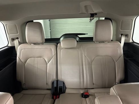 Used 2024 Ford Expedition Limited RWD image 14