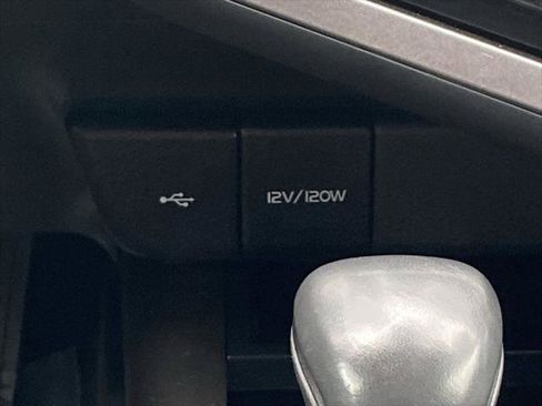 Certified 2024 Toyota Camry SE FWD image 31