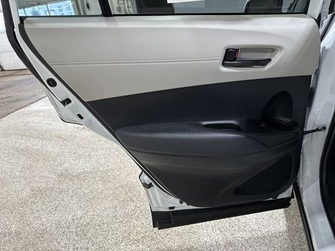 Certified 2023 Toyota Corolla Cross LE image 14