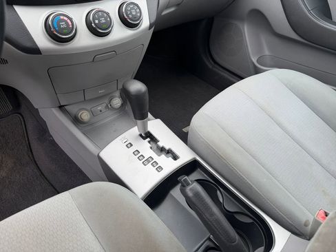 Used 2008 Hyundai Elantra GLS FWD image 18