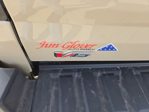 Used 2022 GMC Canyon Elevation image 37