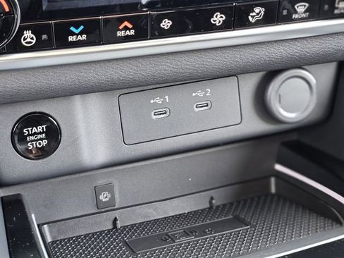 New 2026 Nissan Rogue Platinum w/ Platinum Premium Package image 24