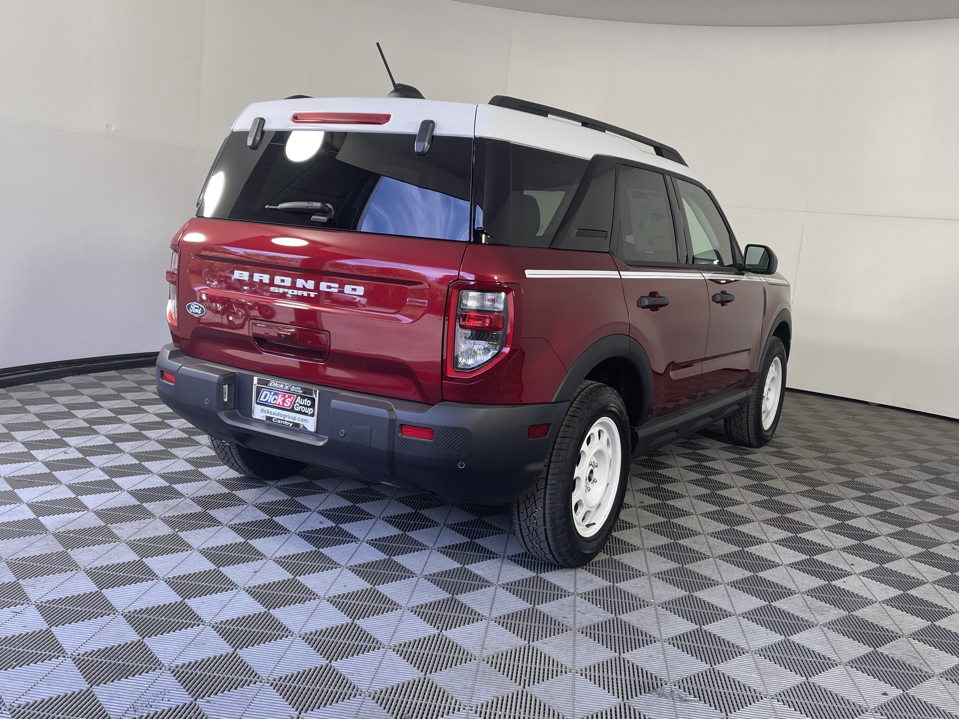 New 2026 Ford Bronco Sport Heritage w/ Convenience Package AWD/4WD image 5