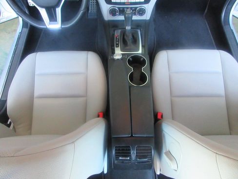 Used 2013 Mercedes-Benz C 350 Sport image 17