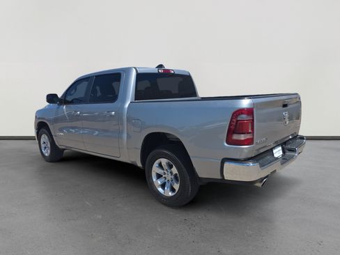 Used 2024 RAM 1500 Laramie AWD/4WD image 3