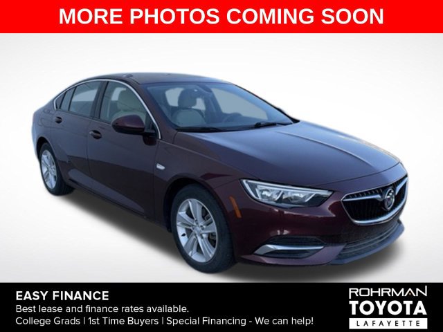 Used 2018 Buick Regal Preferred w/ Sights and Sounds Package FWD image 3
