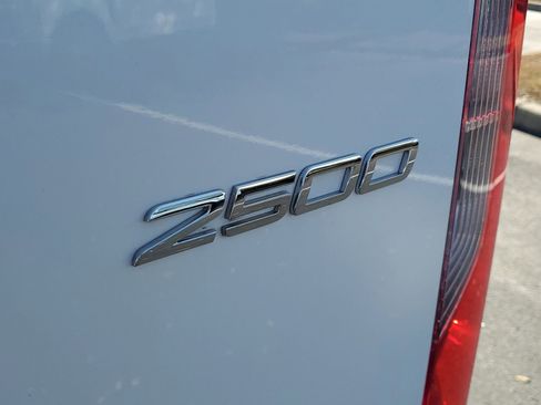 Used 2024 Mercedes-Benz Sprinter 2500 image 7
