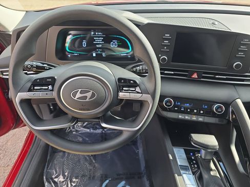 New 2026 Hyundai Elantra Blue image 23