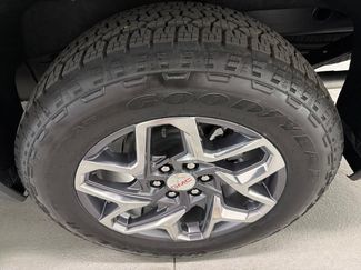 New 2026 GMC Sierra 1500 SLT w/ SLT Premium Plus Package AWD/4WD video 3