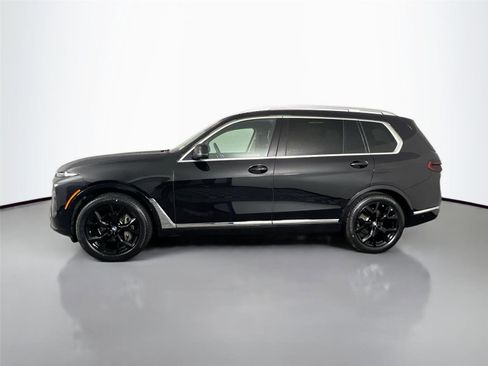 Certified 2023 BMW X7 xDrive40i w/ Executive Package image 3