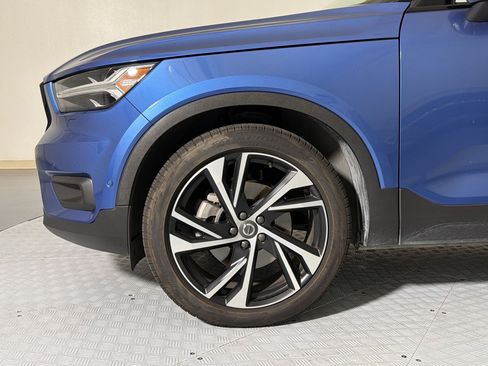 Used 2020 Volvo XC40 T5 R-Design AWD/4WD image 13
