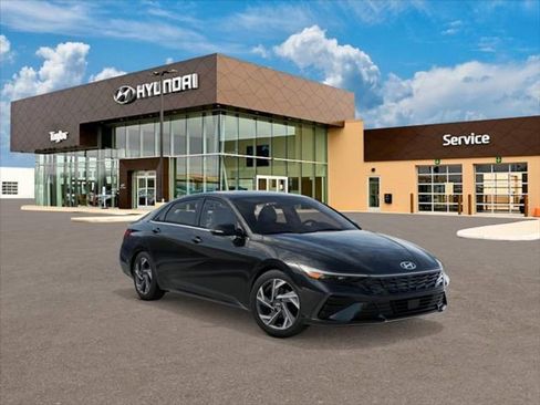 New 2026 Hyundai Elantra Limited image 2