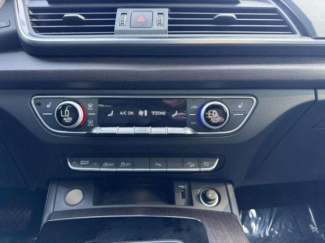 Certified 2023 Audi Q5 2.0T Premium Plus w/ Premium Plus Package AWD/4WD image 16