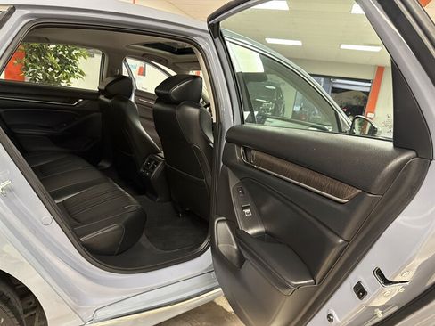 Used 2021 Honda Accord Touring image 35