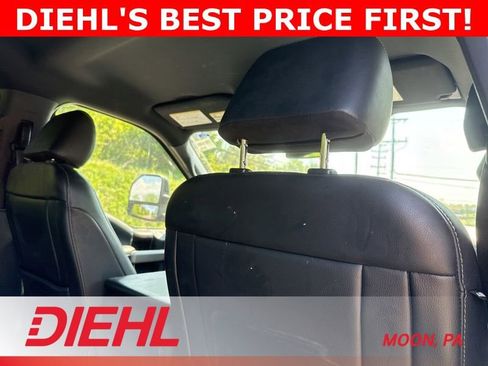 Used 2022 Ford F350 Lariat w/ Lariat Value Package AWD/4WD image 14