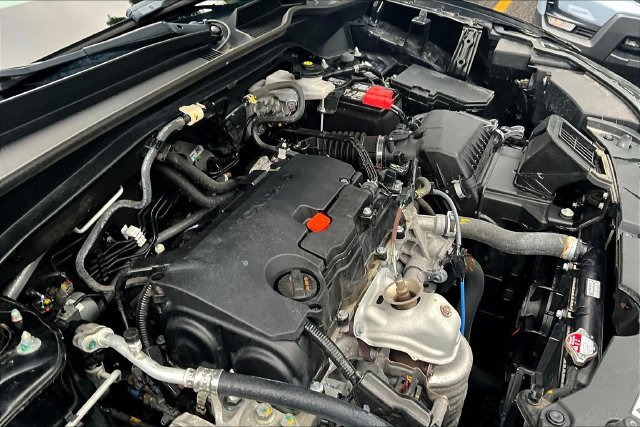 Used 2024 Honda HR-V LX image 31