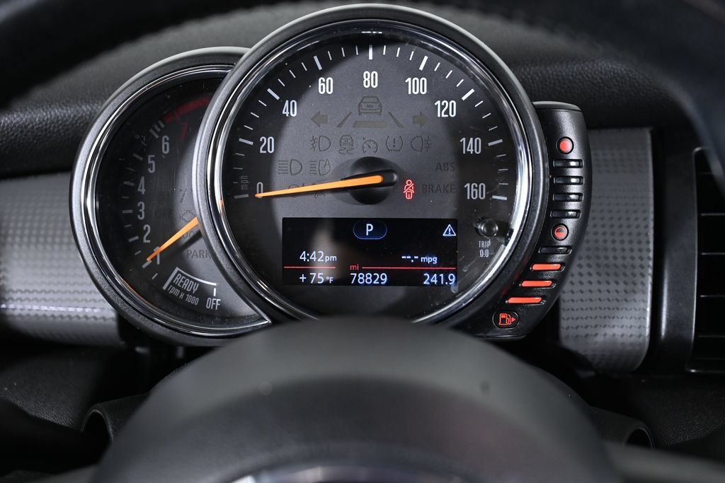 Used 2015 MINI Cooper 2-Door Hardtop FWD image 15