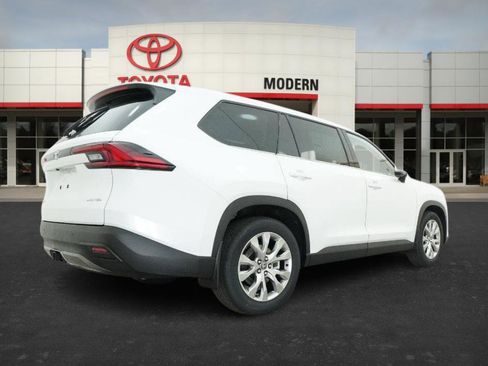 New 2026 Toyota Grand Highlander Limited image 21