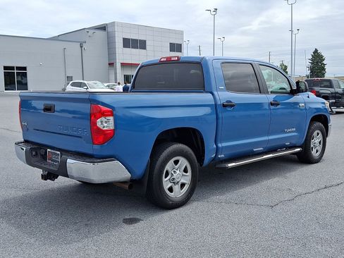Used 2019 Toyota Tundra SR5 w/ SR5 Upgrade Package AWD/4WD image 7