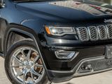 Used 2019 Jeep Grand Cherokee Limited w/ Luxury Group II image 3