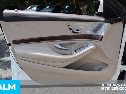 Used 2020 Mercedes-Benz S 560 Sedan w/ AMG Line Exterior image 10