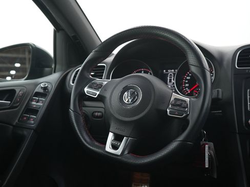 Used 2014 Volkswagen GTI Driver's Edition FWD image 14