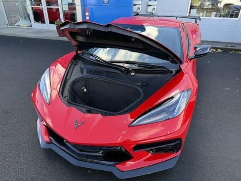 Used 2020 Chevrolet Corvette Stingray Premium Cpe w/ 3LT Preferred Equipment Group image 10