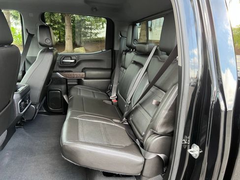 Used 2019 GMC Sierra 1500 Denali w/ Technology Package AWD/4WD image 18