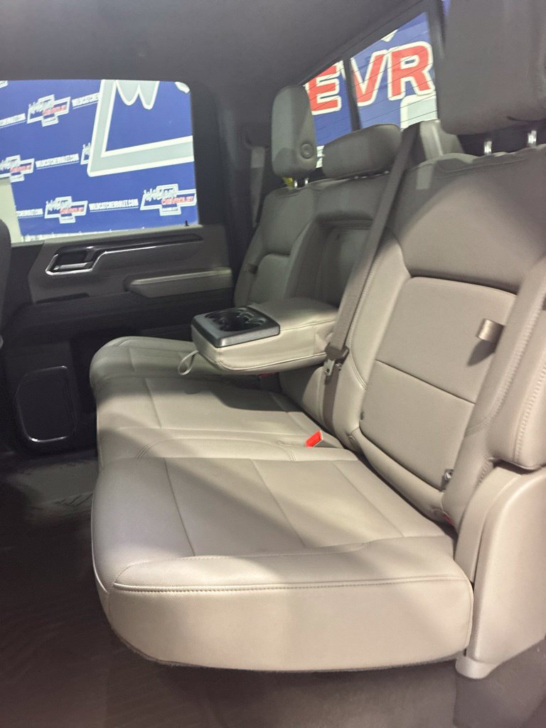 Used 2024 Chevrolet Silverado 2500 LTZ w/ LTZ Premium Package AWD/4WD image 39