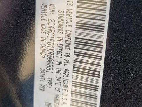 Used 2019 Chrysler Pacifica Touring Plus w/ S Appearance Package image 33