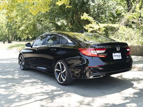 Certified 2022 Honda Accord Sport image 7