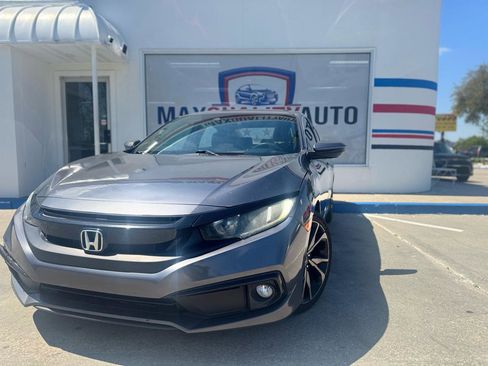 Used 2020 Honda Civic Sport image 3