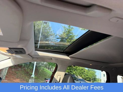 Used 2023 Nissan Rogue SL w/ SL Premium Package AWD/4WD image 11