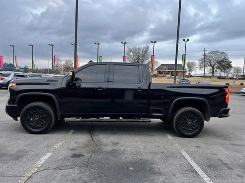 Certified 2024 Chevrolet Silverado 2500 LTZ w/ LTZ Plus Package image 7