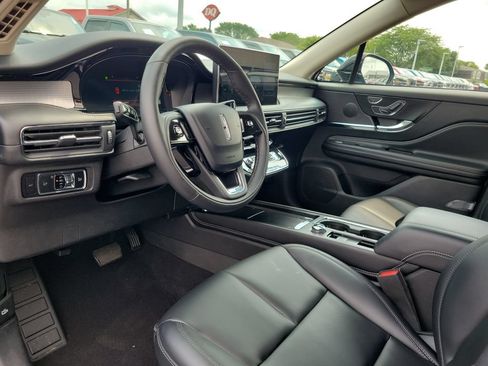 Certified 2023 Lincoln Corsair FWD w/ Rear Removable Package Tray image 21