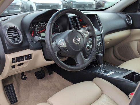 Used 2013 Nissan Maxima 3.5 SV w/ SV Value Pkg image 9
