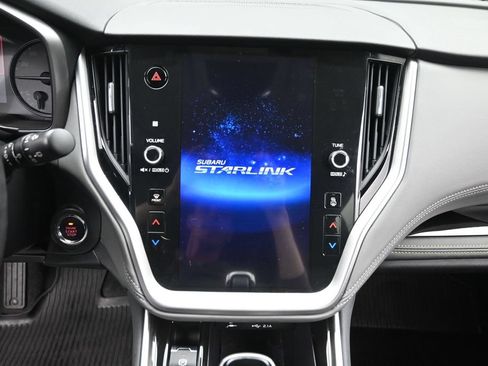 Used 2020 Subaru Outback Onyx Edition XT AWD/4WD image 19