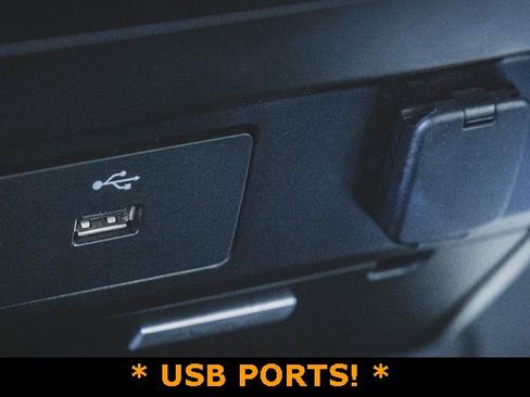 Used 2018 Ford F150 XLT w/ Equipment Group 301A Mid image 5