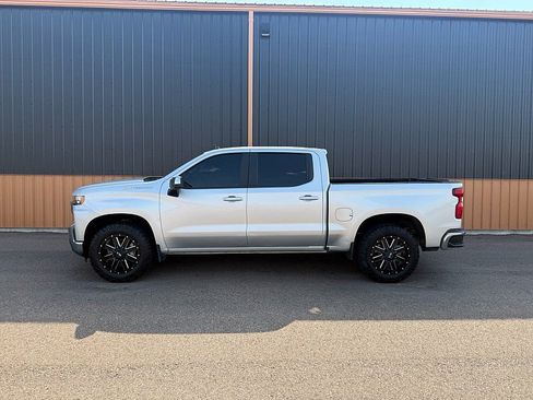 Used 2020 Chevrolet Silverado 1500 LT w/ All-Star Edition AWD/4WD image 4